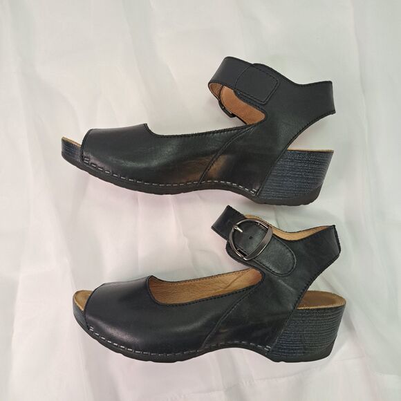 Dansko Tiana Peep-Toe Wedge Sz 37 Black Burnished Calf Leather Boho Chic Modern - Picture 6 of 9